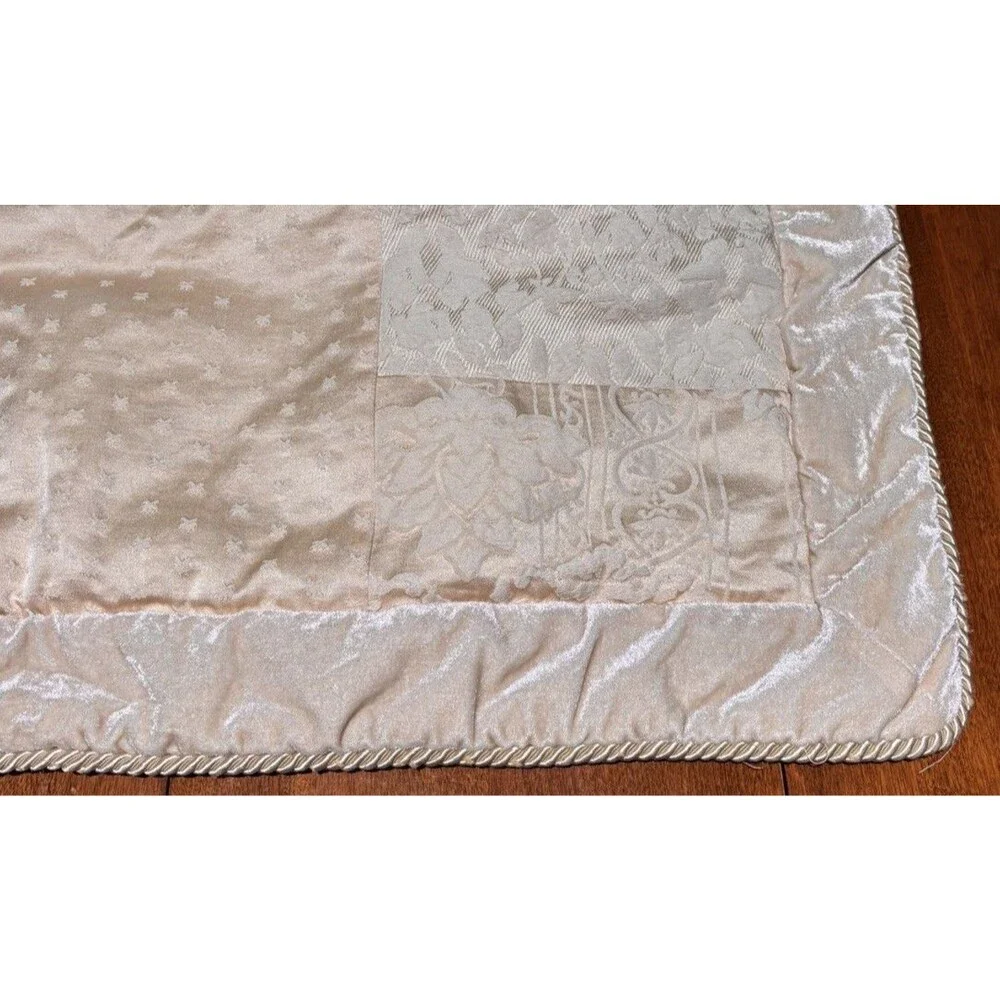 2 Croscill King Shams Cream Renaissance Velvet Brocade Patchwork 32X26”